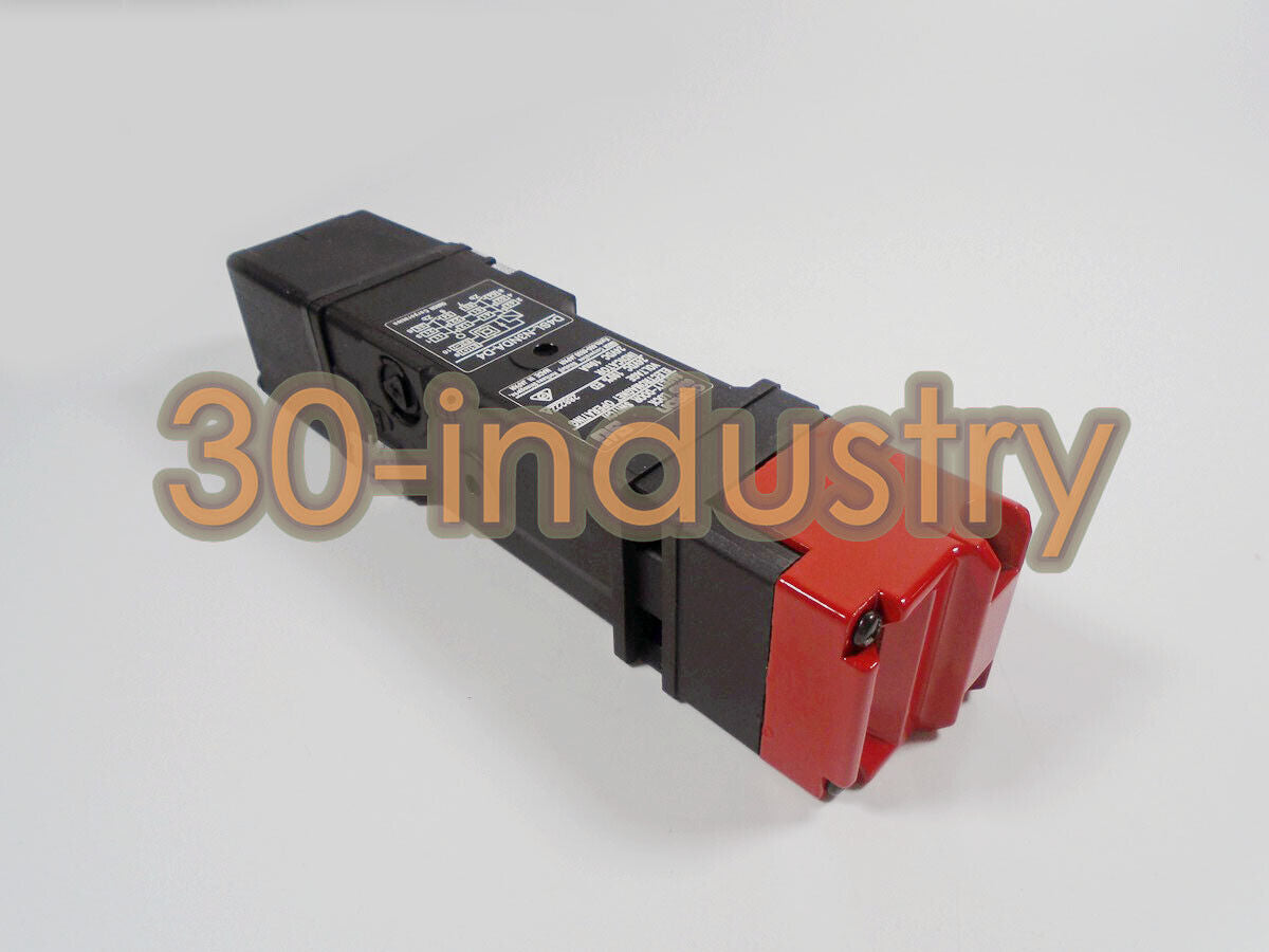 Omron D4SL-N3NDA-D4 Safety Door Switch - 1PC - OMRON