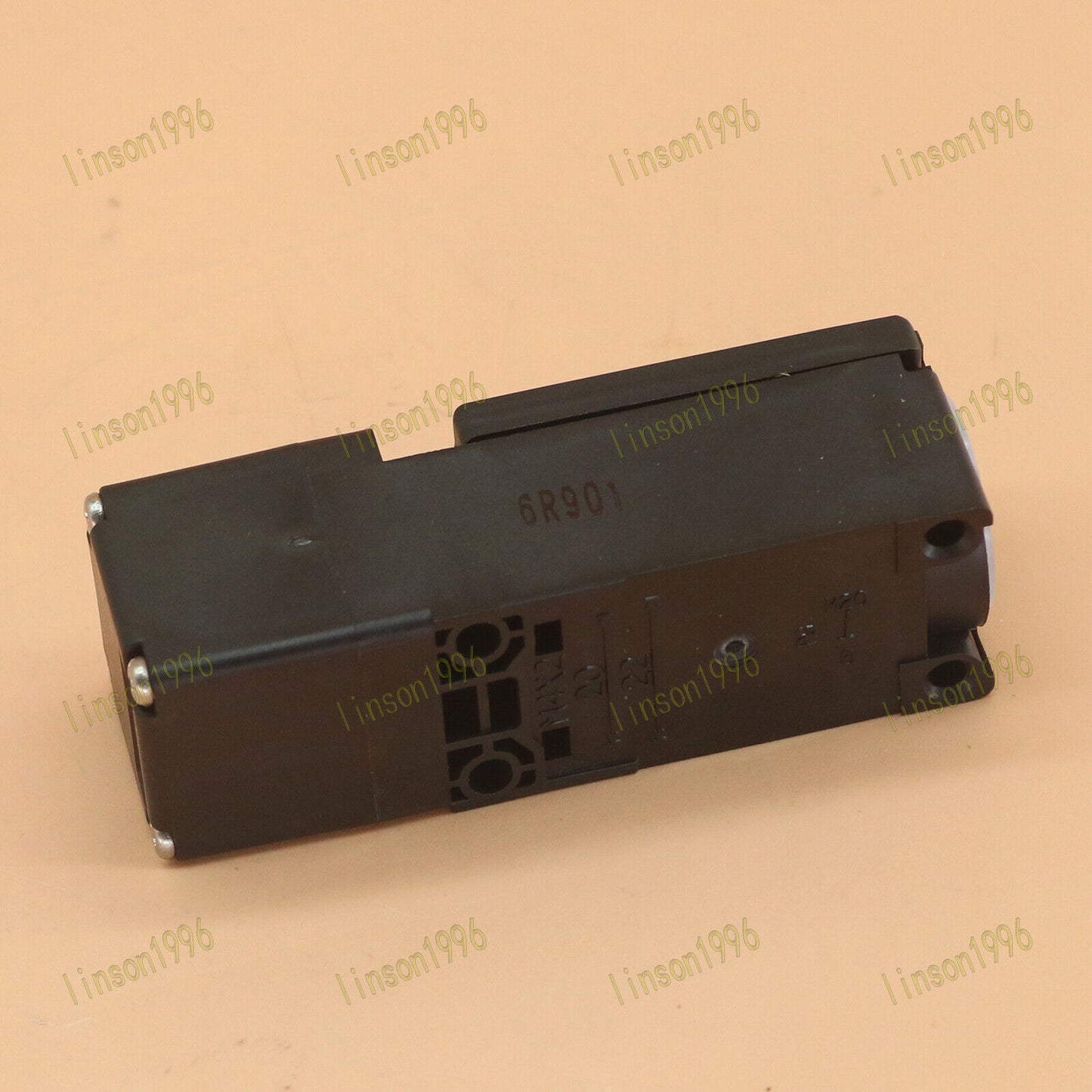 IDEK HS5B-02B Safety Switch In Box - IDEC