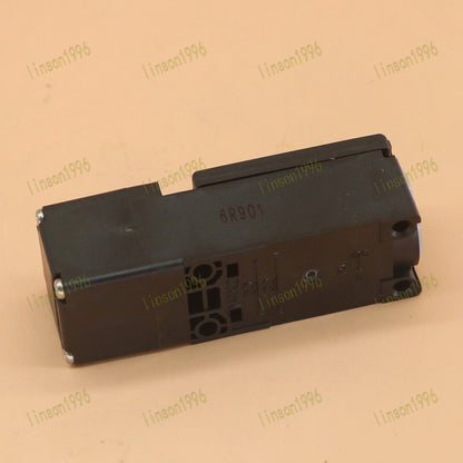 IDEK HS5B-02B Safety Switch In Box - IDEC