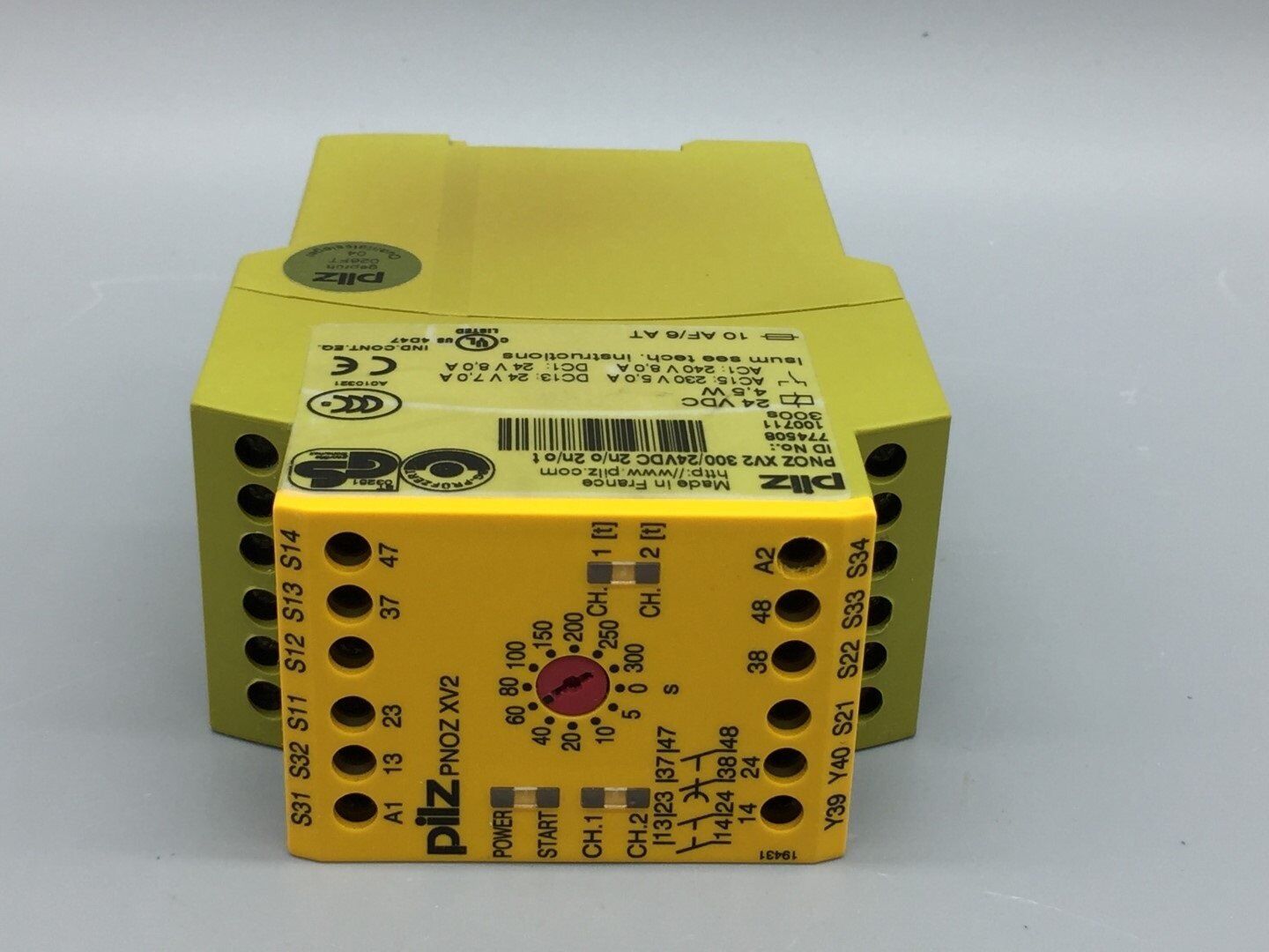 Pilz 774508 100711 SAFETY RELAY 24VDC PNOZ XV2 Pilz