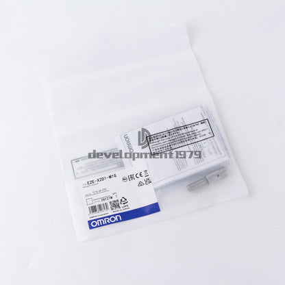 Omron Proximity Switch E2E-X2D1-M1G - OMRON