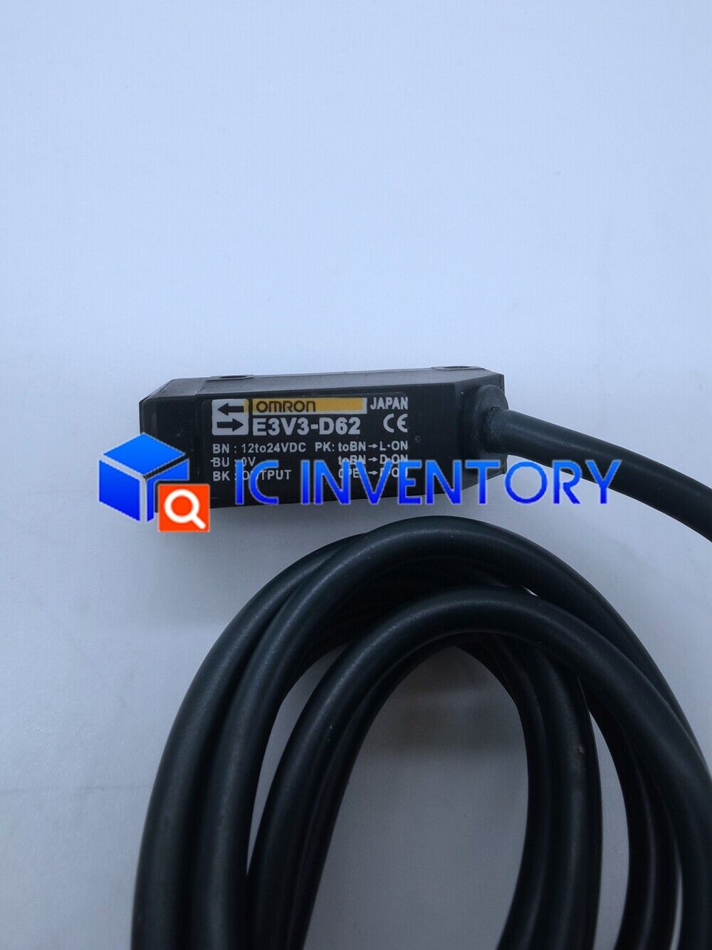 new 1PCS Omron E3V3-D62 Photoelectric Switch 12-24VDC - OMRON
