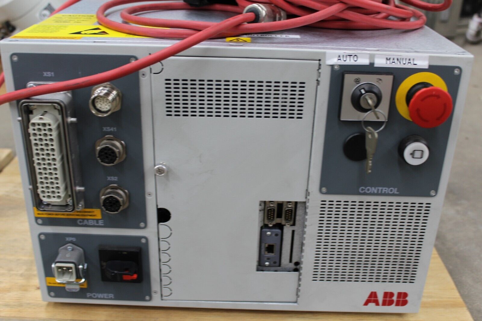 used ABB Robot IRB910SC-3/0.65 IRC5 Controller and Teach Pendant