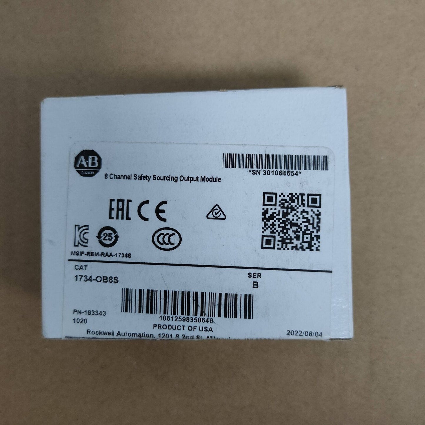Allen-Bradley 1734-OB8S Safety Output Module: 8-Point Safety Source - ALLEN-BRADLEY