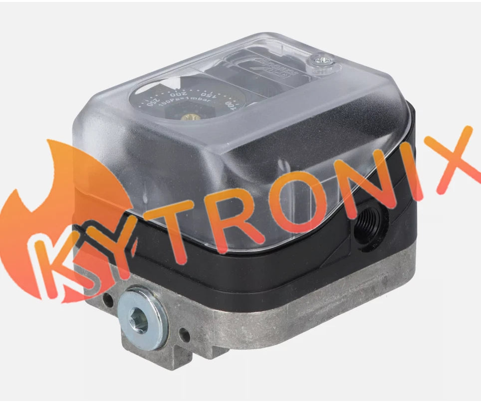 1pcs Krom Schroder pressure switch DG500UG-3