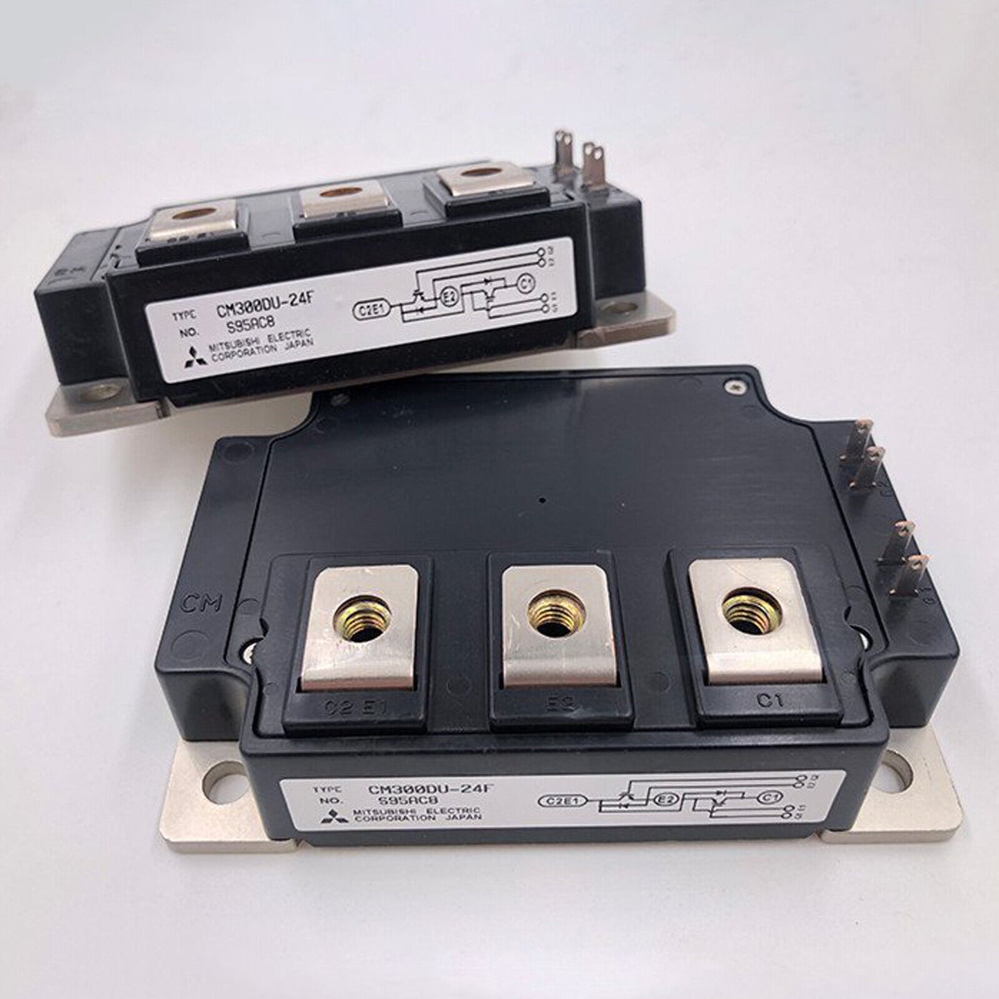 Mitsubishi IGBT Module CM300DU-24F - MITSUBISHI