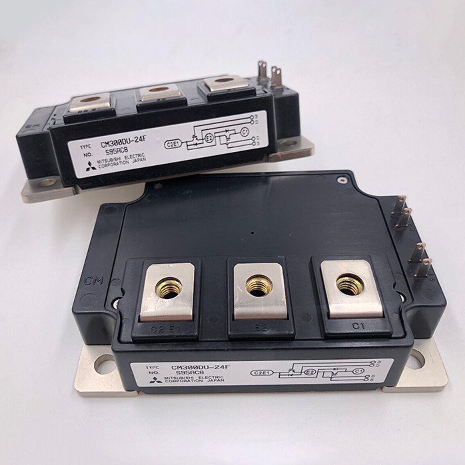 Mitsubishi IGBT Module CM300DU-24F - MITSUBISHI