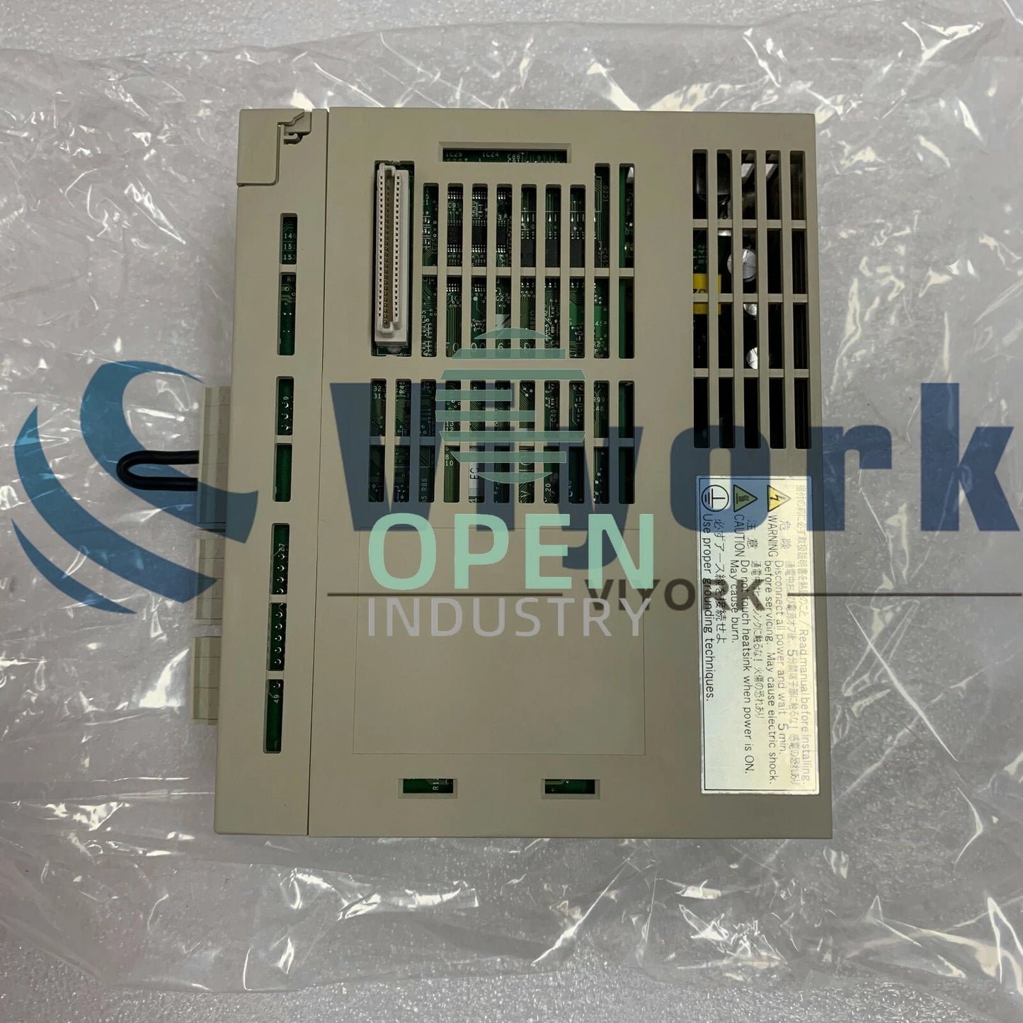 1PCS Yaskawa SGDH-02AE-OY SERVO DRIVE 3.4AMP 230V