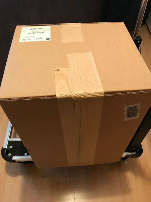 Brand New 2094-AMP5 Kinetix 6000 Module Allen Bradley - ALLEN BRADLEY