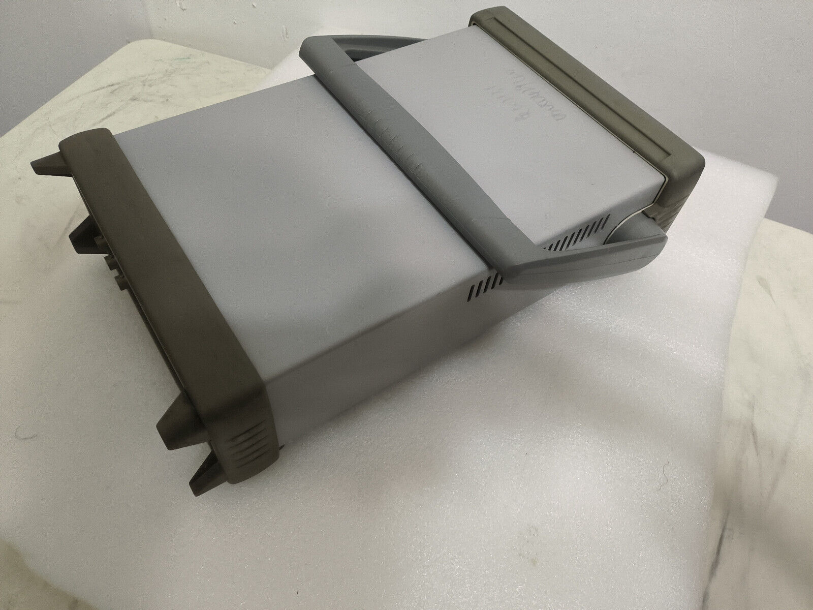 used cxKEYSIGHT/Agilent/HP 53132A 225 MHz Universal Frequency Counter - HP