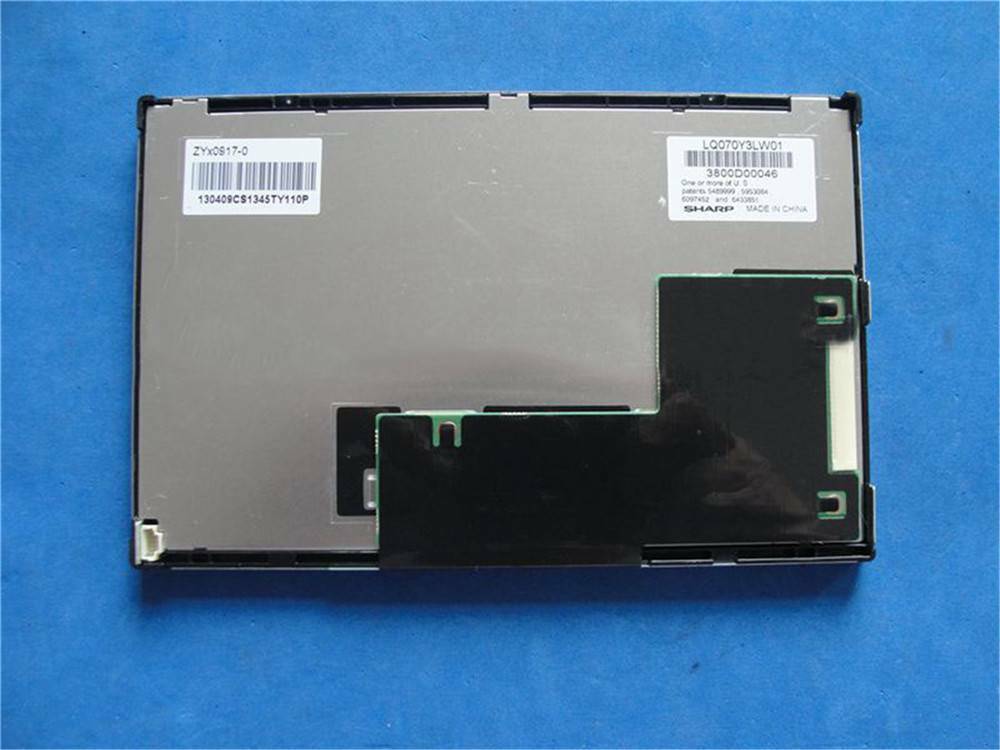 new 1PC Sharp LQ070Y3LW01 7.0" 800×480 Resolution LCD Screen Panel