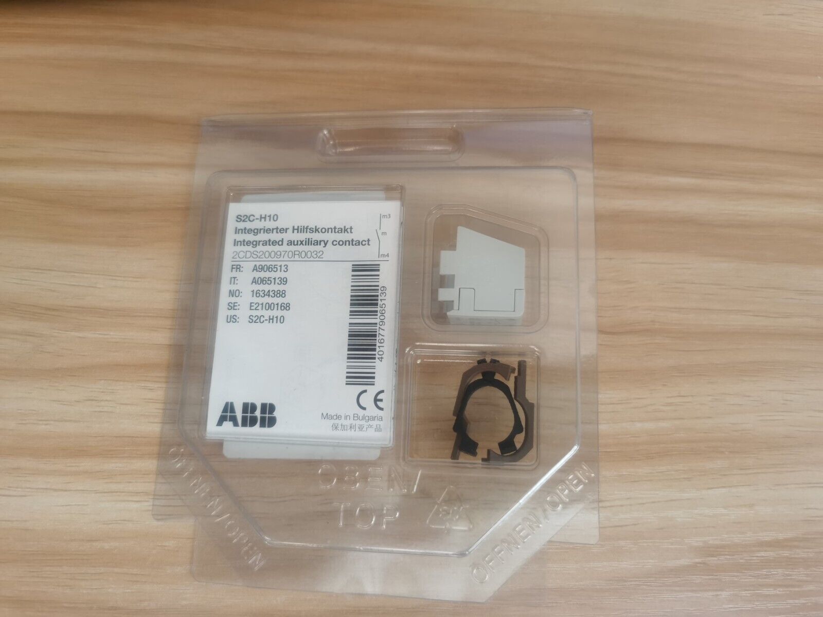 new 1PCS  ABB S2C-H10 2CDS200970R0002 Auxiliary Contact 1NO