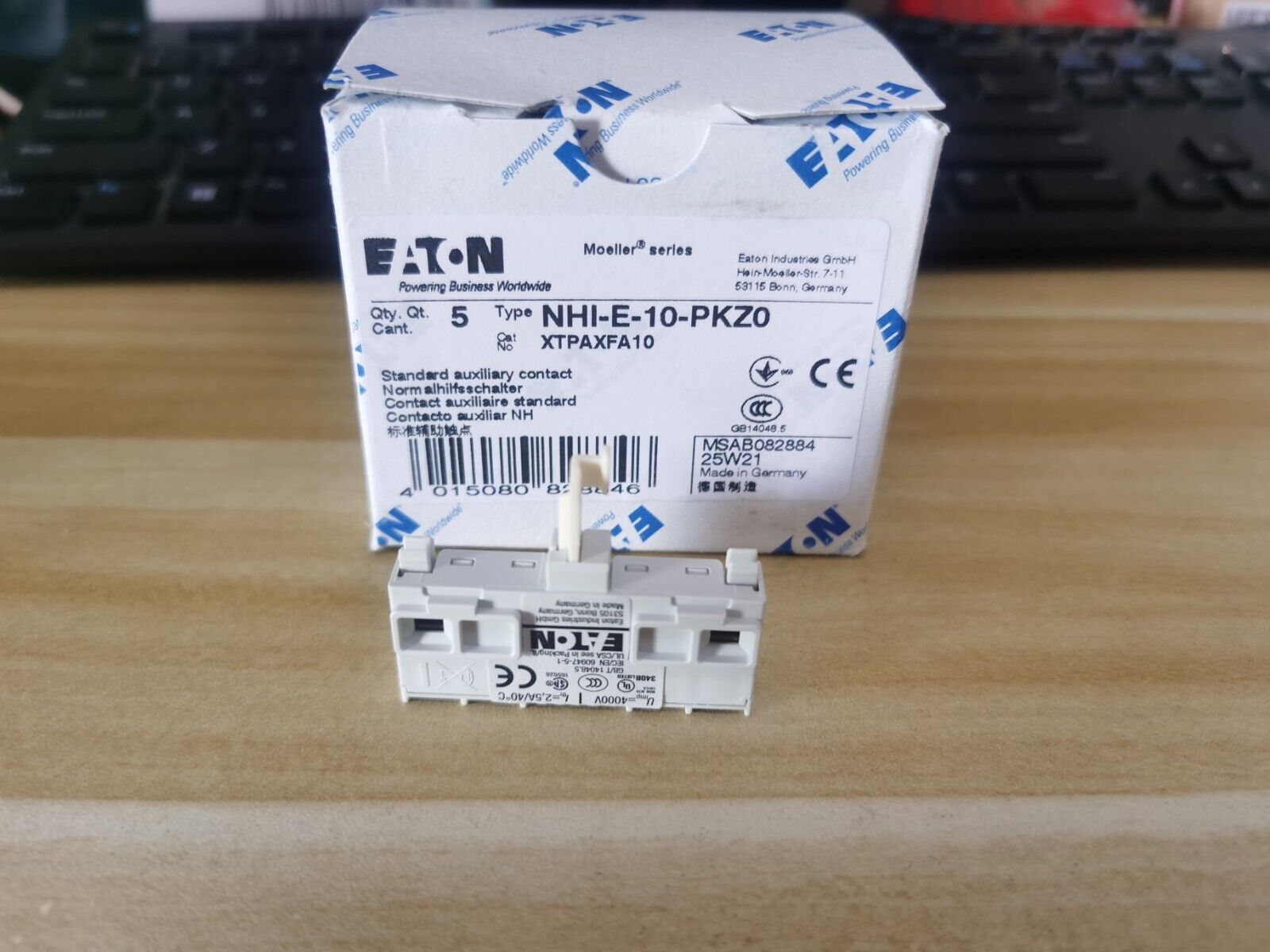 new 1PCS  Eaton Moeller NHI-E-10-PKZ0 XTPAXFA10 Auxiliary Contact 1NO