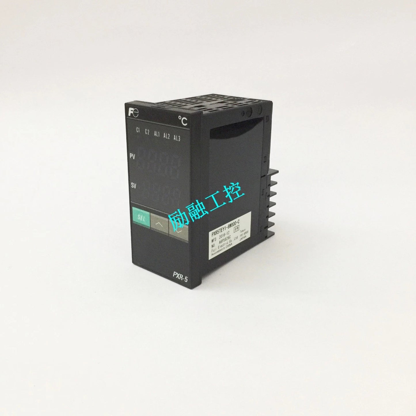 1pcs Fuji thermostat PXR4TCY1-8W000-C