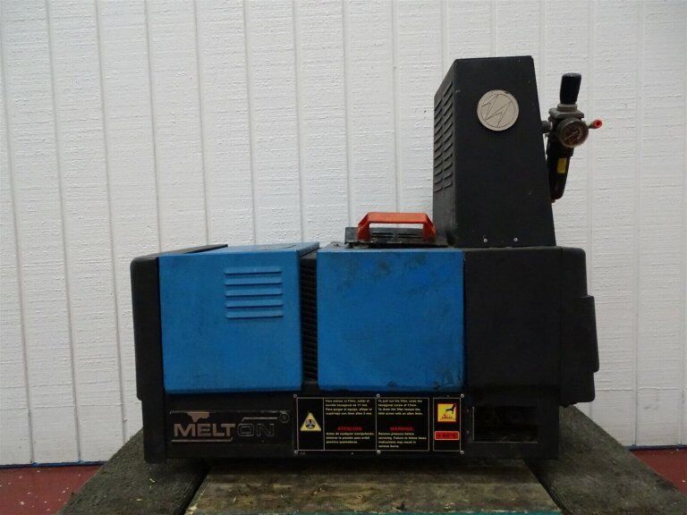 MELTON 4KG HOT MELT ADHESIVE APPLICATOR SYSTEM 230V/400V 50Hz/60Hz 1700W - MELTON