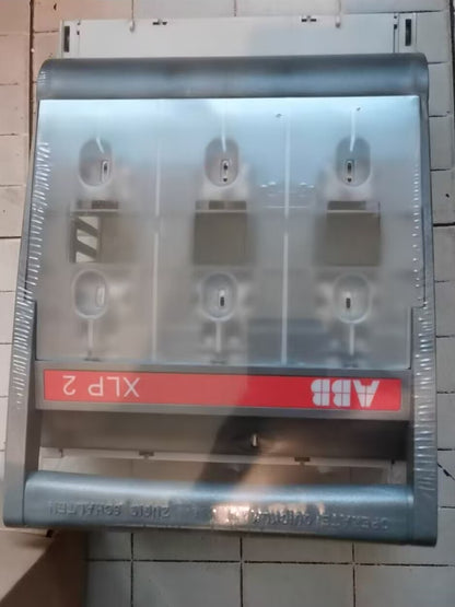 1PC  ABB XLP2 1SEP101892R0001 Fuse Switch Disconn