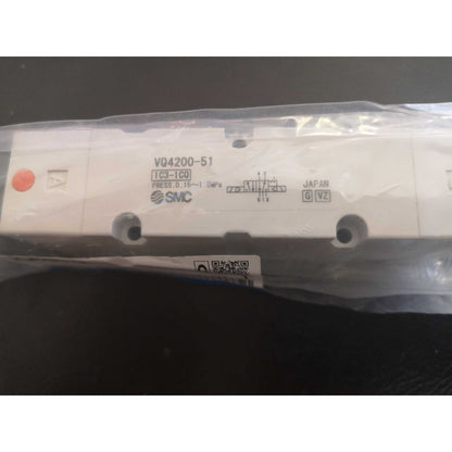 ONE SMC VQ4200-51 Solenoid Valve - SMC