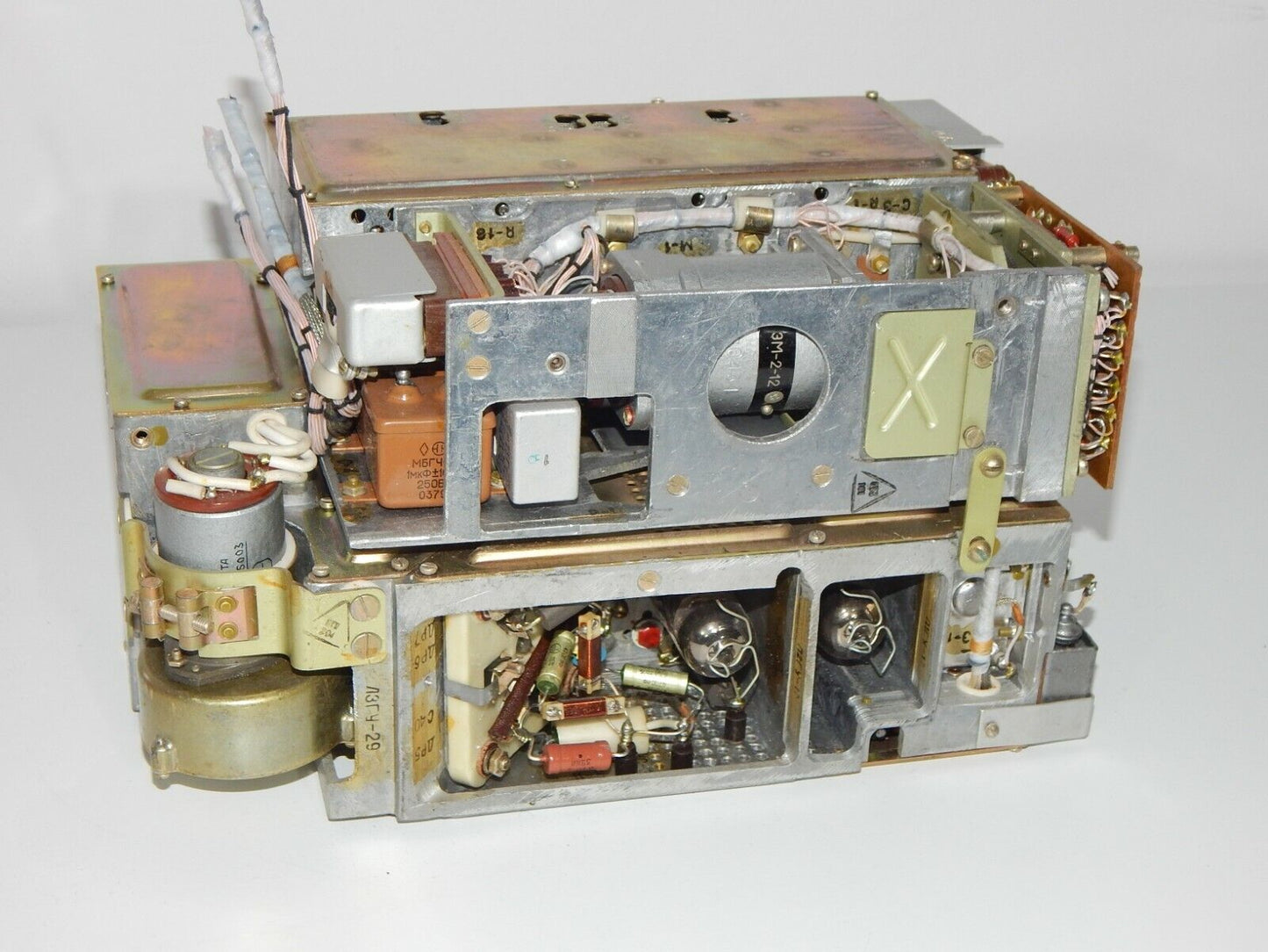 Radio R-802W Collectible Module with Tubes, Russian Technology - RADIO