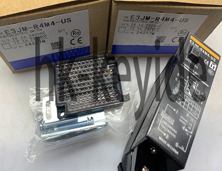 1PC For Omron E3JM-R4M4-US Photoelectric Switch Sensor