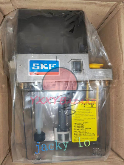 1PC MKU11-KW2-K005 lubrication pump Fast delivery