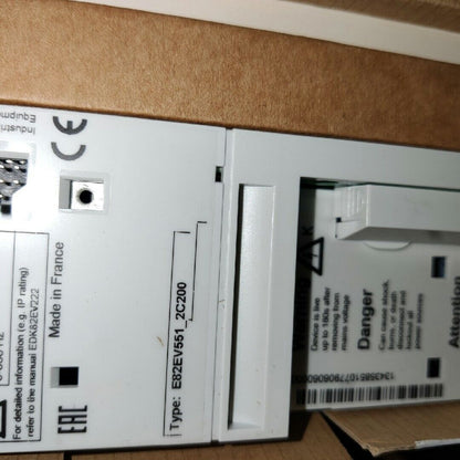 LENZE E82EV551K2C200 Inverter - LENZE