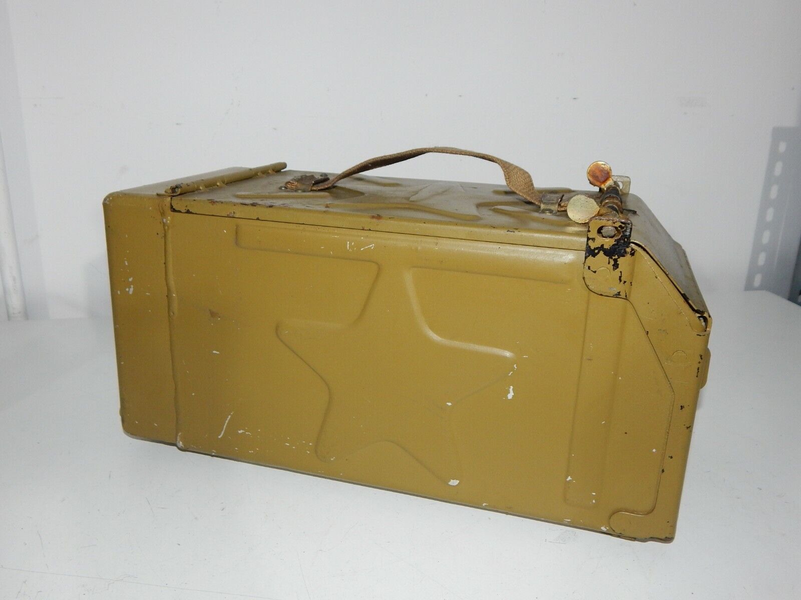 Used Soviet Metal Box DShK KPV - RARE - with stars, dimensions 20x15x10 cm, 500g, rare Soviet design - SOVIET RARE