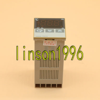 Omron E5CS-R1KJX 100-240VAC Temperature Controller - OMRON