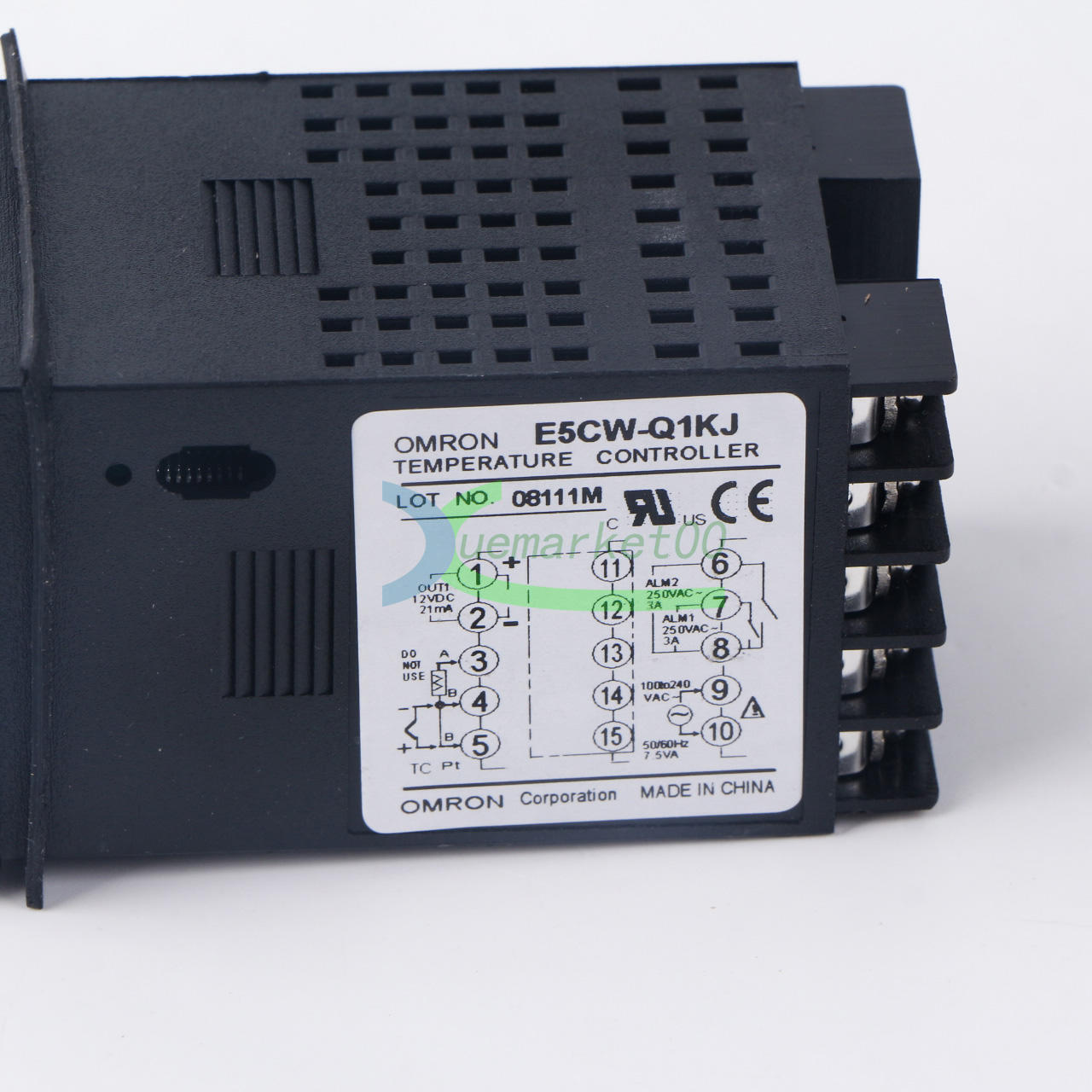new One OMRON E5CW-Q1KJ Temperature Controller E5CWQ1KJ - OMRON