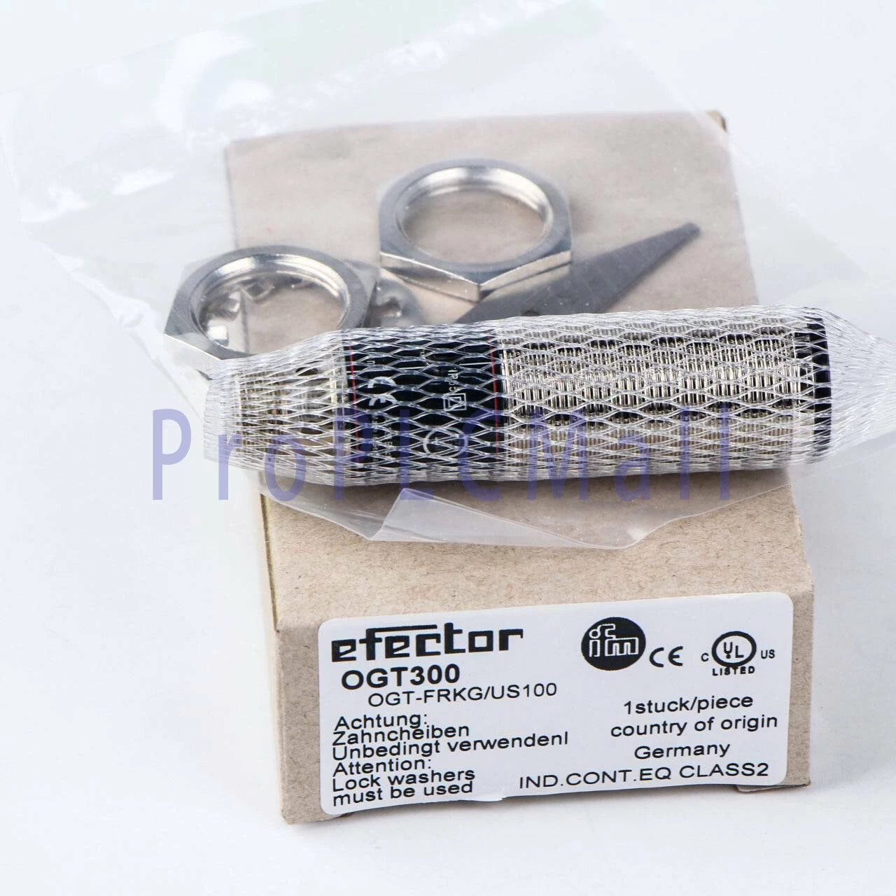 IFM OGT300 Cylindrical Metal Photoelectric Switch Sensor 1PCS