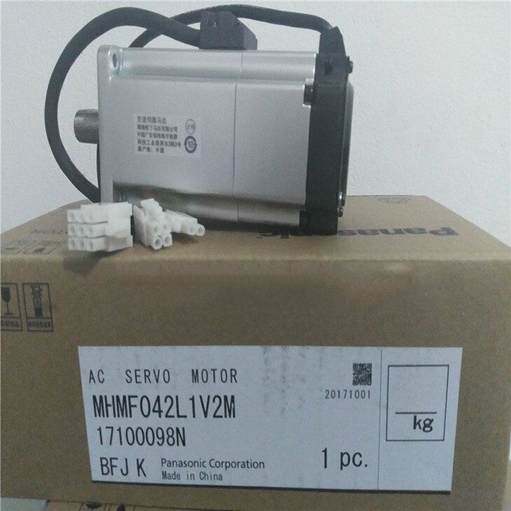 Panasonic AC Servo Motor MHMF042L1V2M – One Year Warranty – In Box - PANASONIC