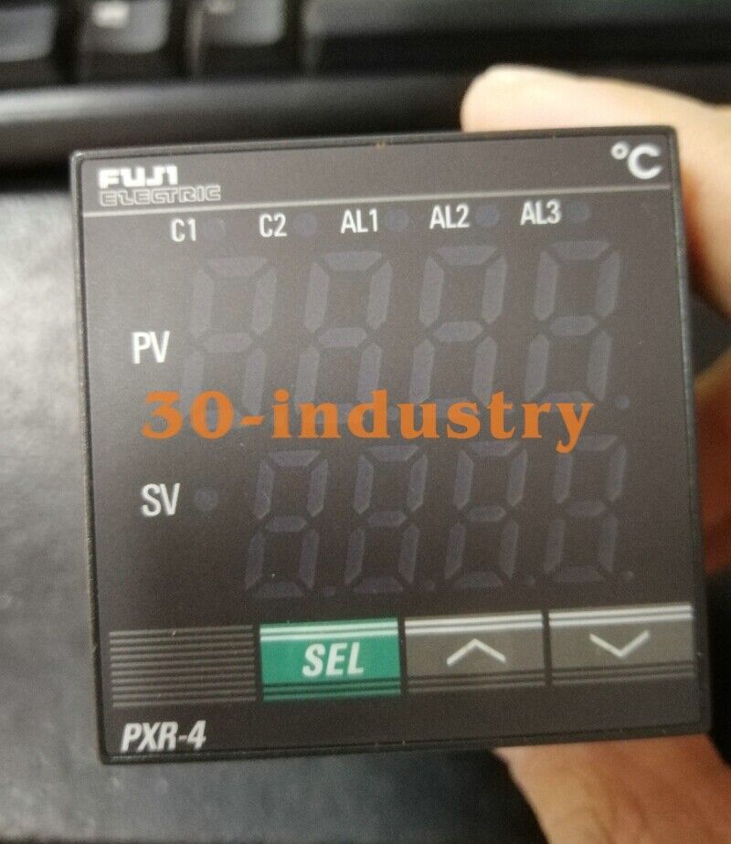 FUJI PXR4TAY1-0VM02 Temperature Controller - 1PCS New - FUJI