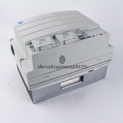 new ONE Lenze E82EV223K4B241 E82EV223-4B241 Frequency Inverter Converter - LENZE