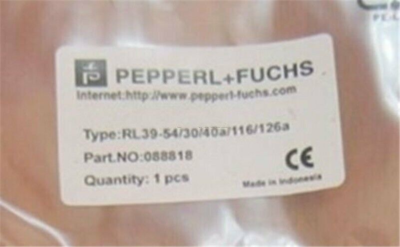 Pepperl+Fuchs RL39-54/30/40A/116/126A Photoelectric Sensor - PEPPERL+FUCHS