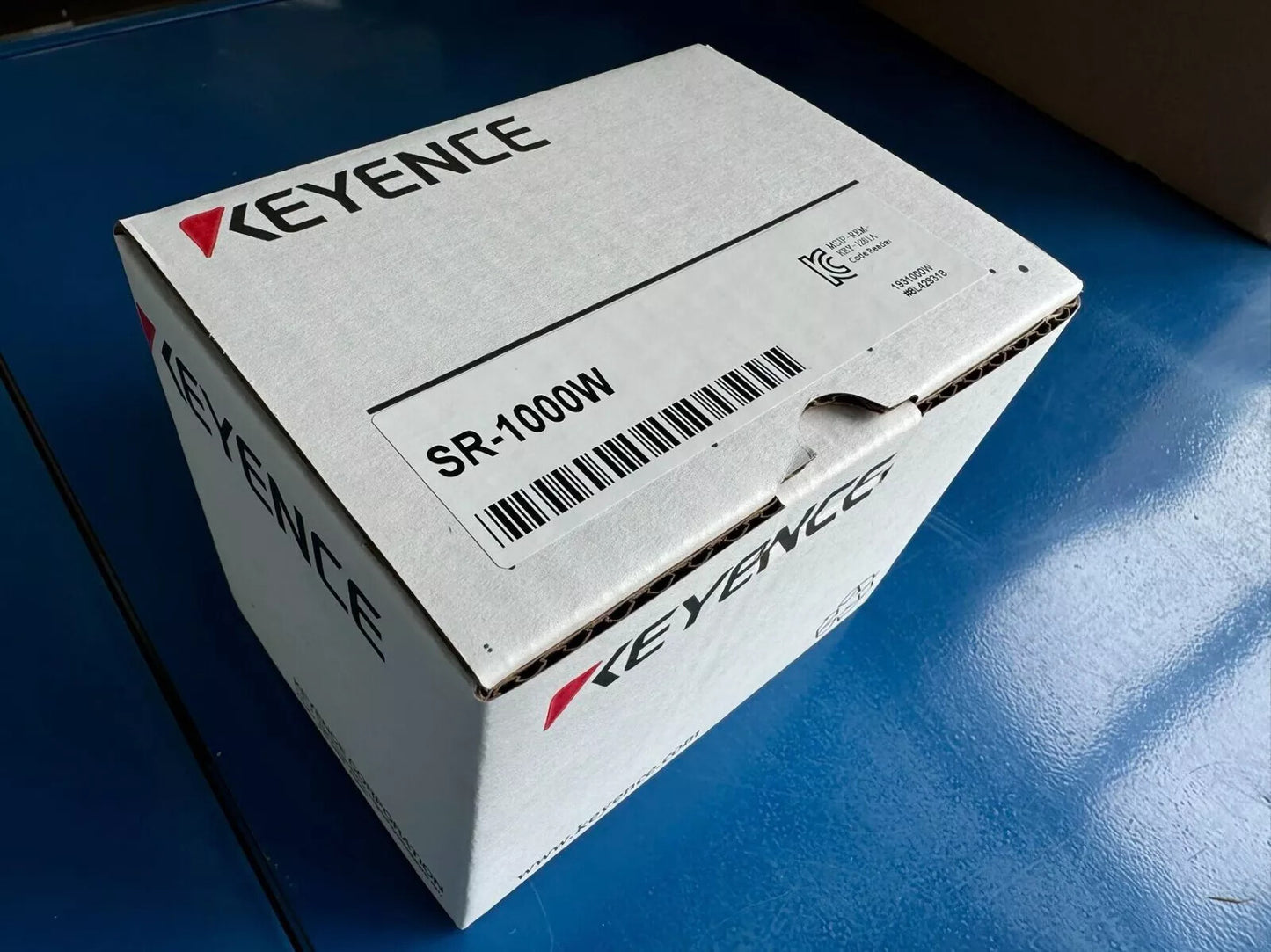 One Keyence SR-1000W Barcode Reader Scanner Sensor ping
