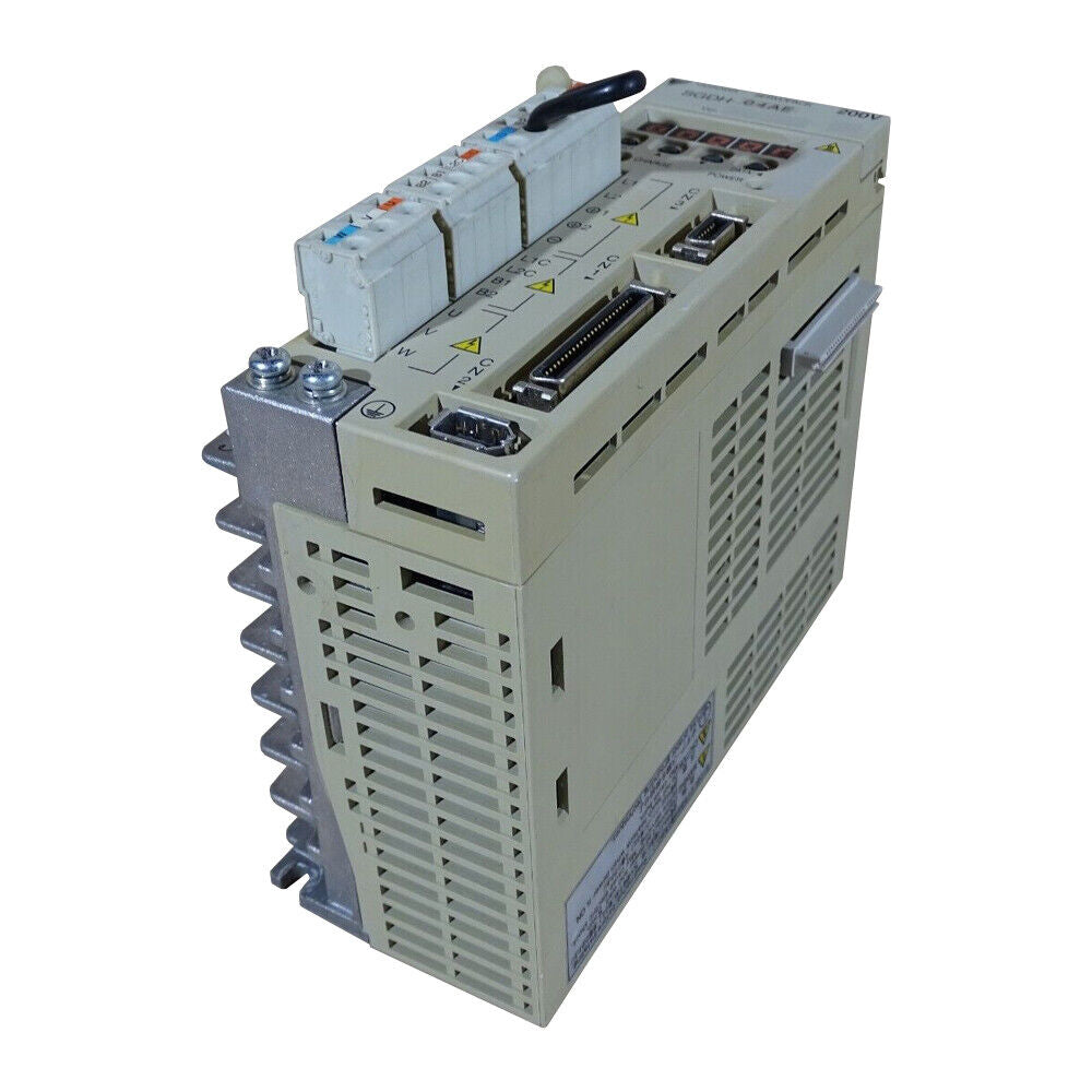 Yaskawa SGDH04AE Servo Drives: High-performance servo drive with 4-20mA control and 1-year warranty - YASKAWA