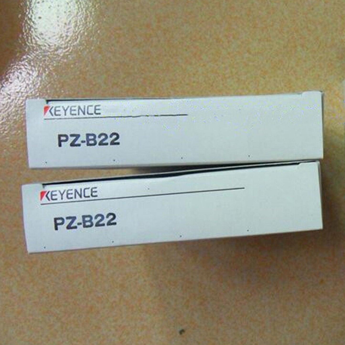 Keyence PZ-B22 Sensor Mounting Bracket Fast - KEYENCE