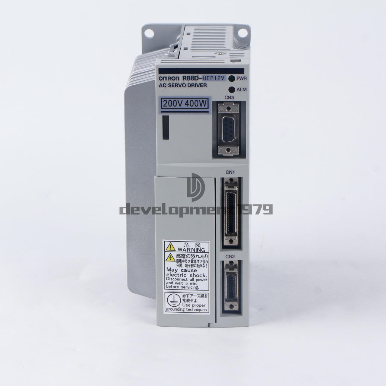new ONE Omron R88D-UEP12V Servo Drive - OMRON