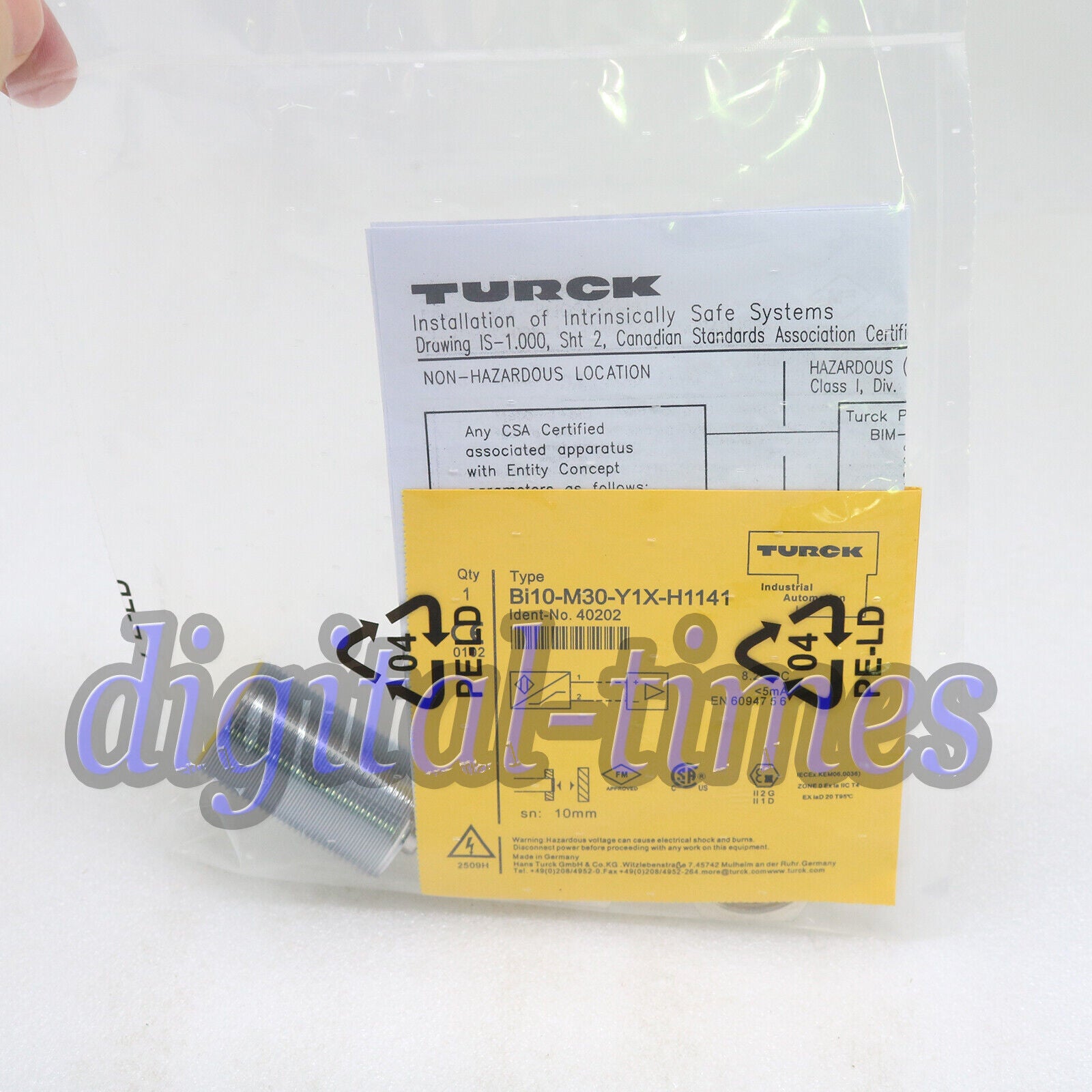 new 1PC  Turck Bi10-M30-Y1X-H1141 Inductive Sensor