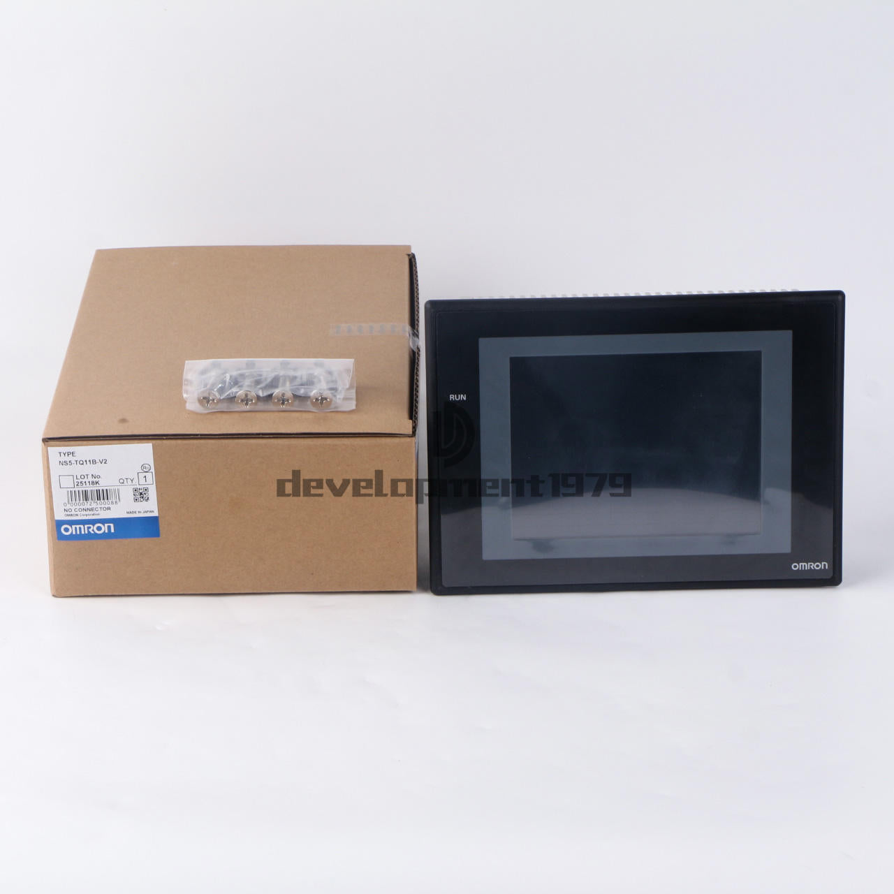 new 1PCS Omron Touch Screen NS5-TQ11B-V2 NS5TQ11BV2 - OMRON