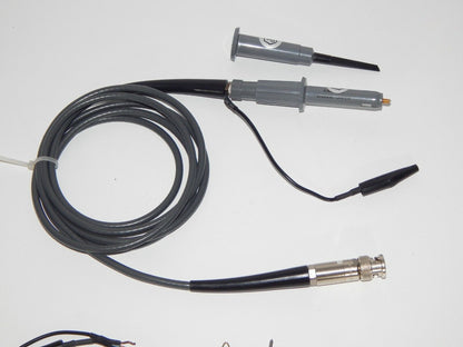 used Tektornix P6007 probe with accessories - TEKTORNIX