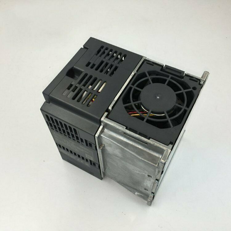 new Inverter FR-D720-2.2K Mitsubishi 1PC In Box with 1-year warranty - MITSUBISHI