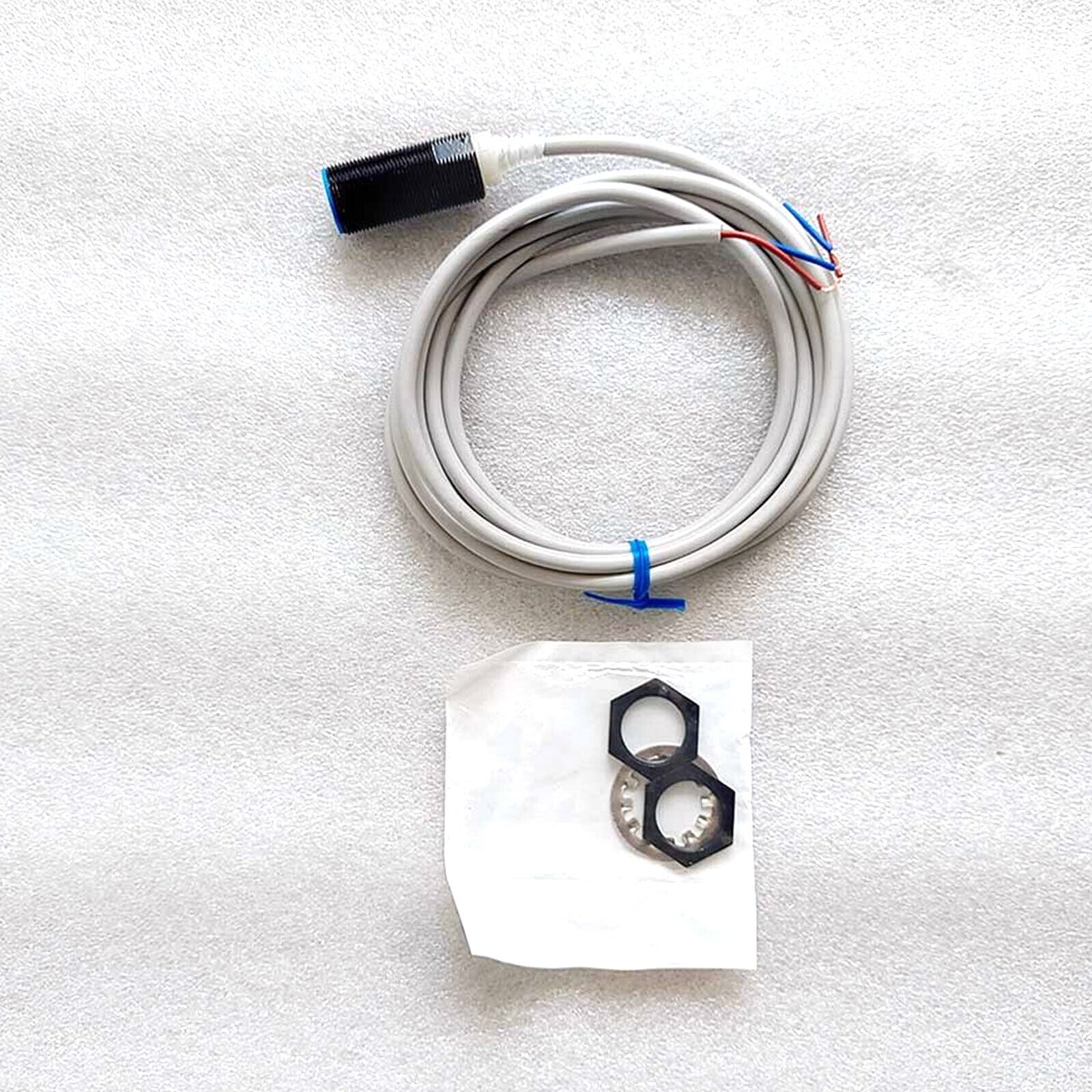 Proximity Switch FL7M-7K6HWE-R - XYZ ELECTRONICS