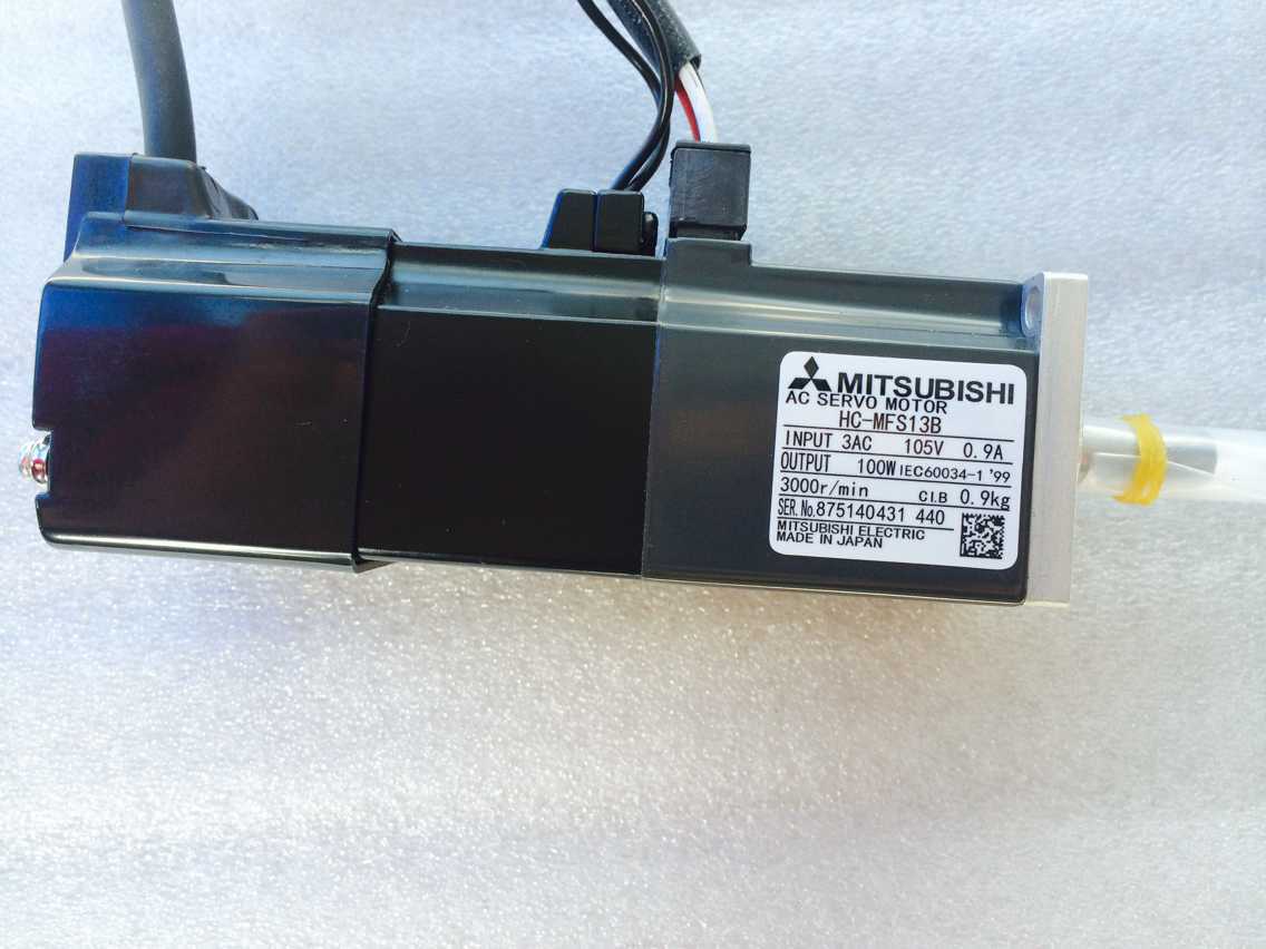 1PC MITSUBISHI AC SERVO MOTOR HC-MFS13B HCMFS13B