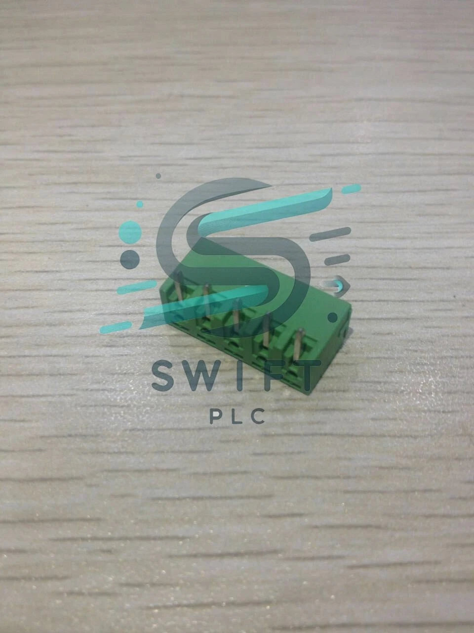 10 pcs Phoenix Contact 1803303 MC1.5/5-G-3.81 Connector