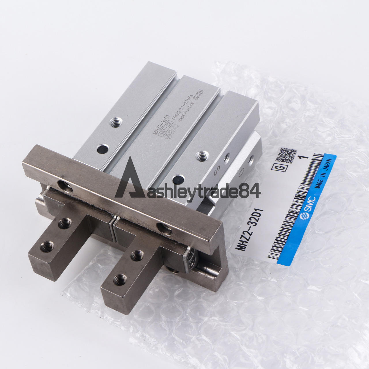1PCS SMC cylinder MHZ2-32D1