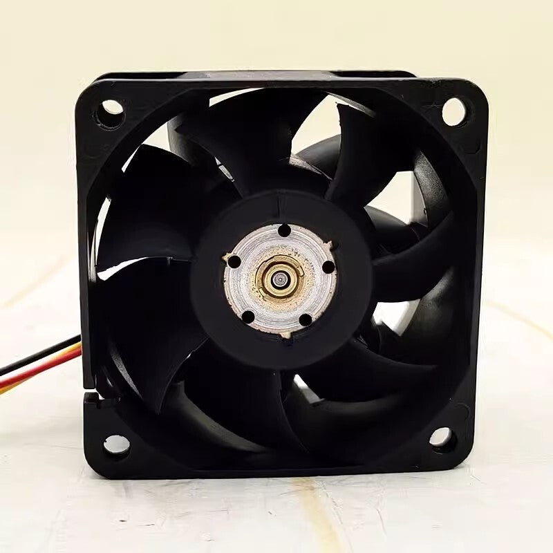Sanyo 9G0624S1D01 DC24V 0.7A 6038 3-Wire Unit Cooling Fan