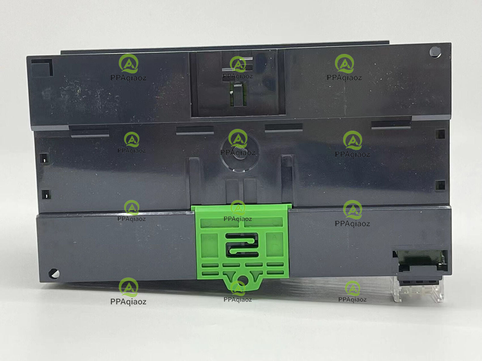 Schneider TM221CE40R programmable controller rapid delivery - SCHNEIDER