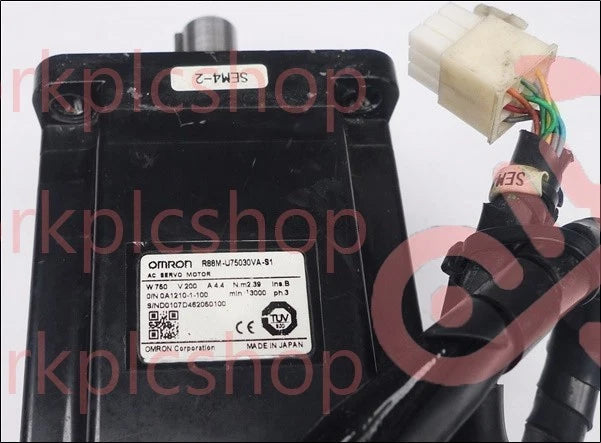 1Pcs Omron R88M-U75030VA-S1 R88MU75030VAS1 ip