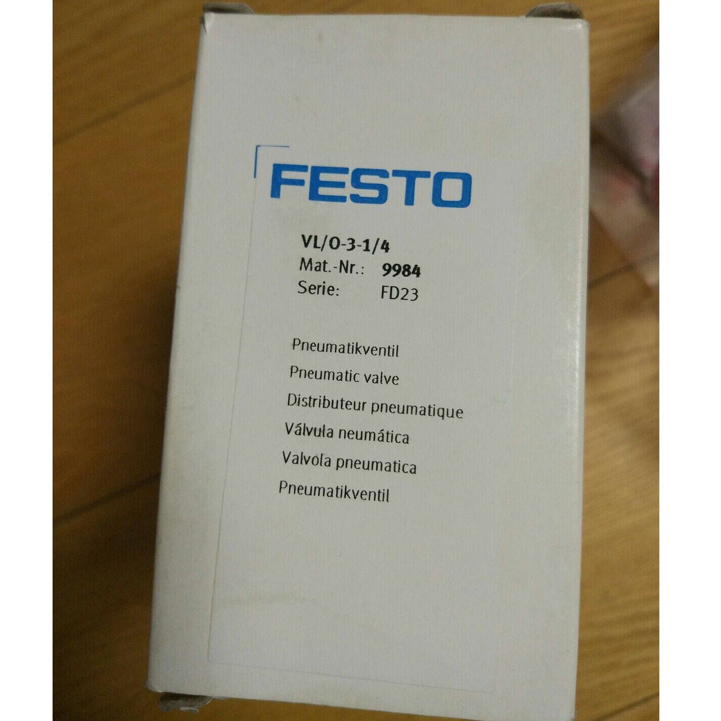 new ONE  FESTO VL/O-3-1/4 9984 Air control valve ONE Year FESTO