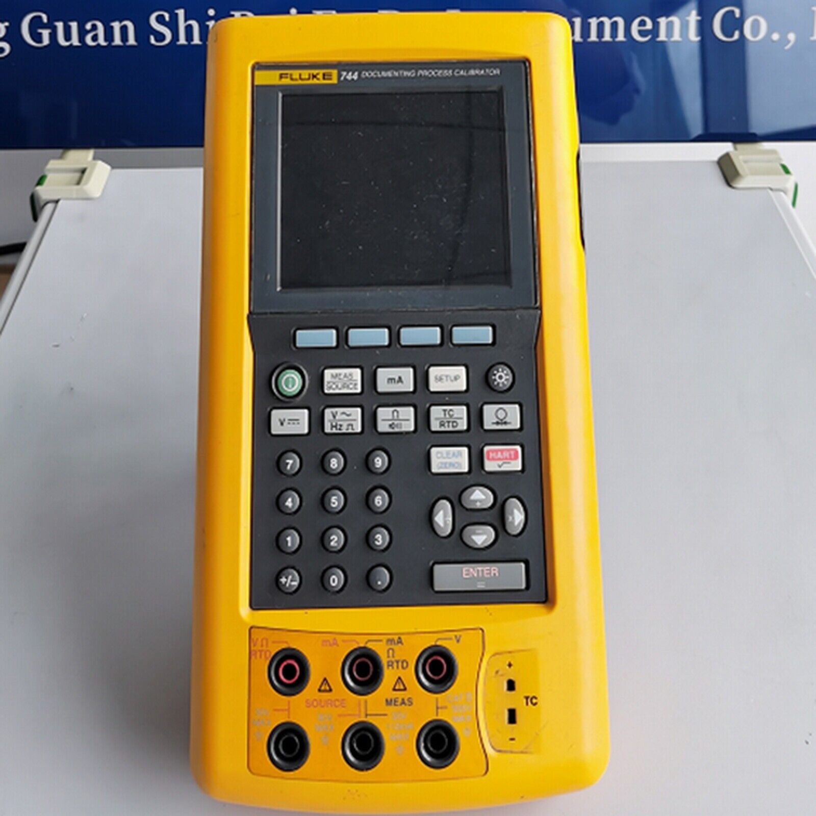 used one  FLUKE 744 Documenting Multifunction Process Calibrator